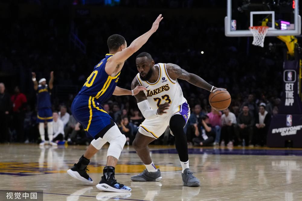 球员迅速启 球员迅速启