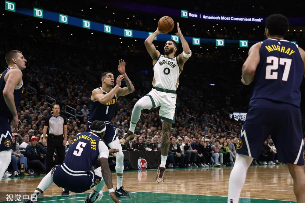 吴依铭和周 吴依铭和周